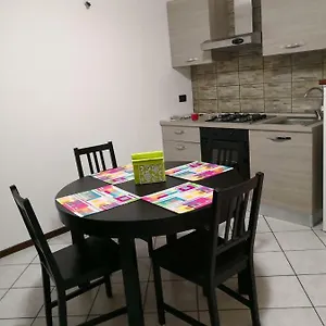 Borgo Volciano Garda App.2 Appartamento